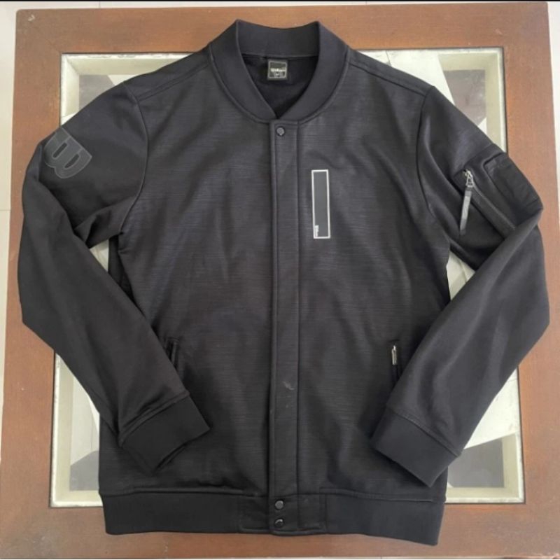 jaket tenis wilson original jarang kepakai