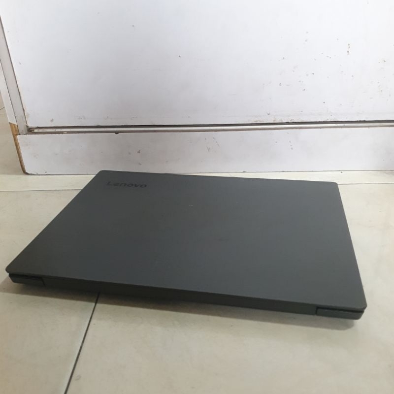 Lenovo V130