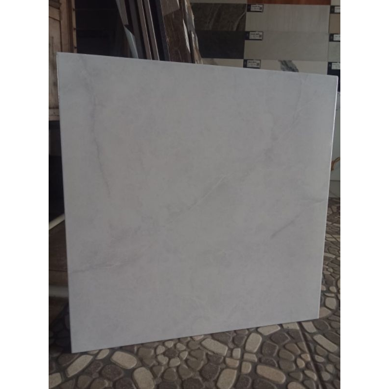 Keramik Lantai Halus 50x50 KIA Matoa GY Dewantara Pare Kediri