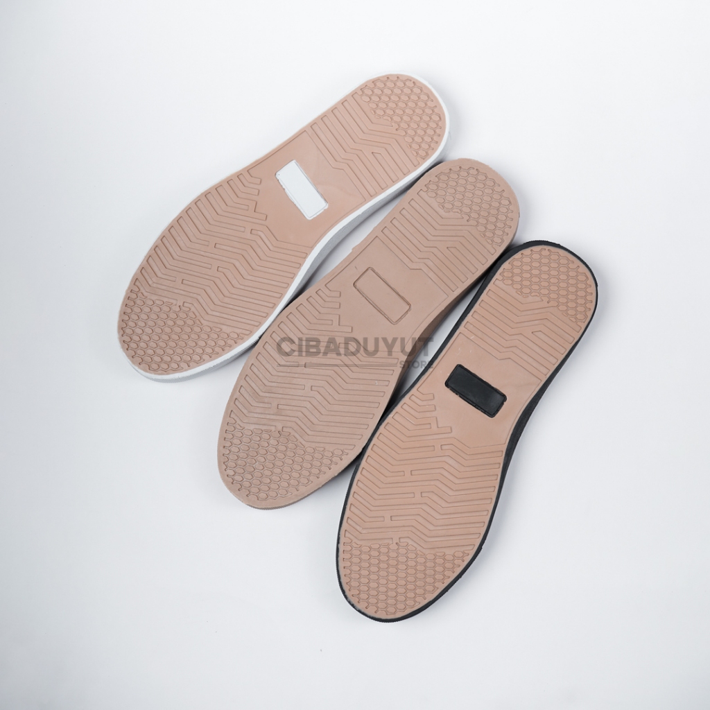 Cibaduyut Store - OUTSOLE Sepatu Pria Outsole Sneakers Pria Classic