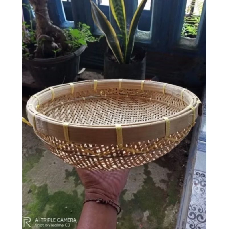 ayakan bambu/tampah/tempat bumbu/kerajinan bambu/nyiru/kalo/saringan sayur/tempat cuci buah/tempat c