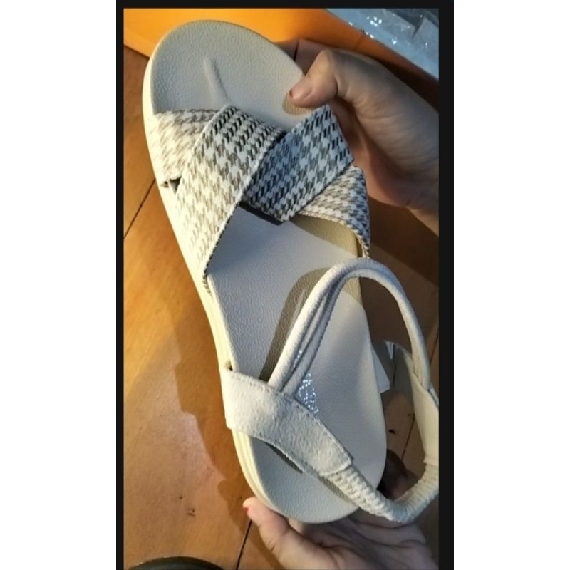 SANDAL FLAT SANDAL WANITA KOREA STYLE