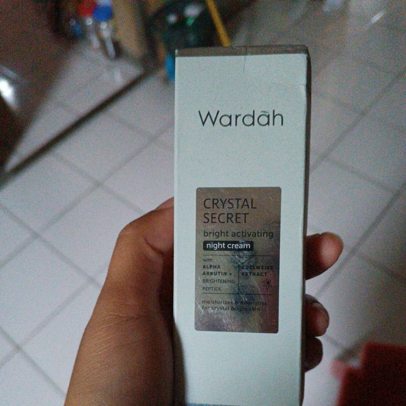 Wardah crystal secret night cream