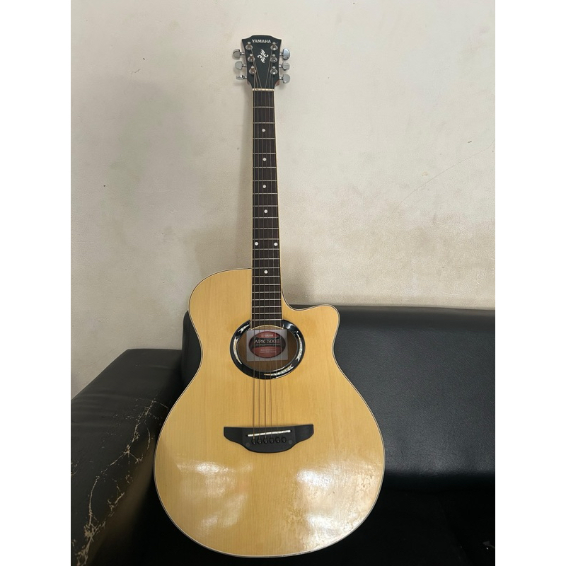 Gitar Yamaha APX500ii