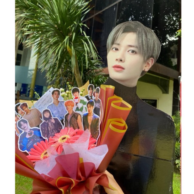 Buket Bunga Foto KPOP Bisa Custom