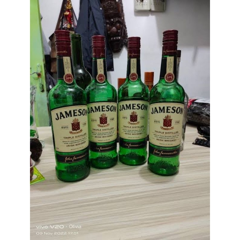 BotolBekas.Jameson