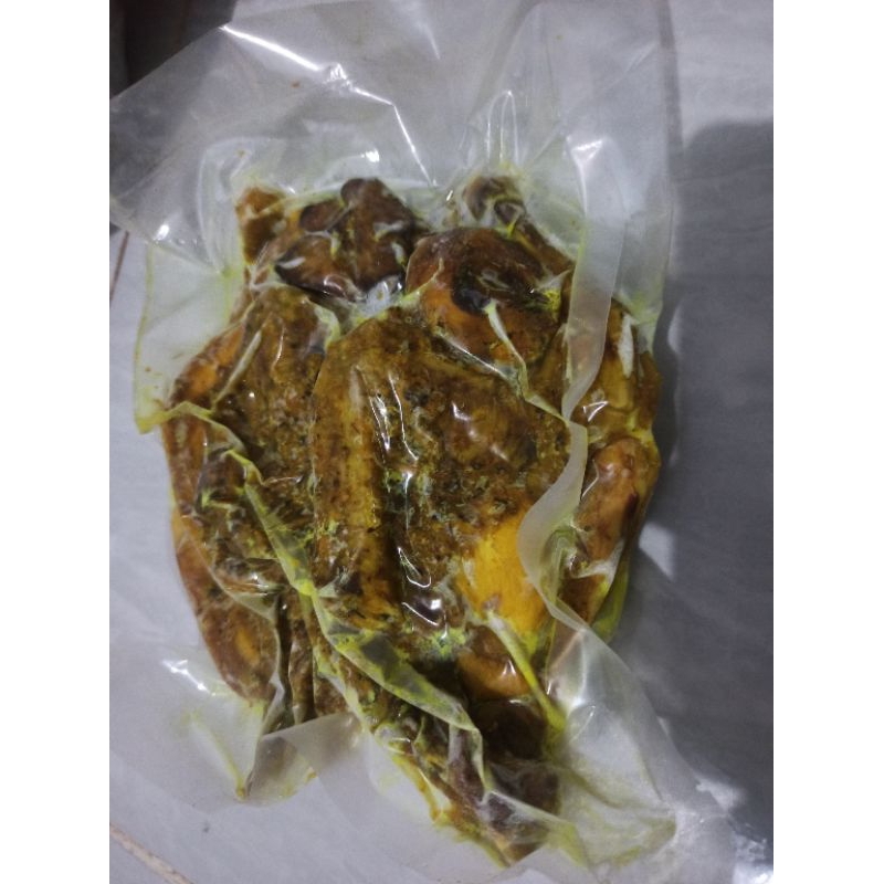 

Ayam Ungkep Bumbu Lengkuas Uk Besar