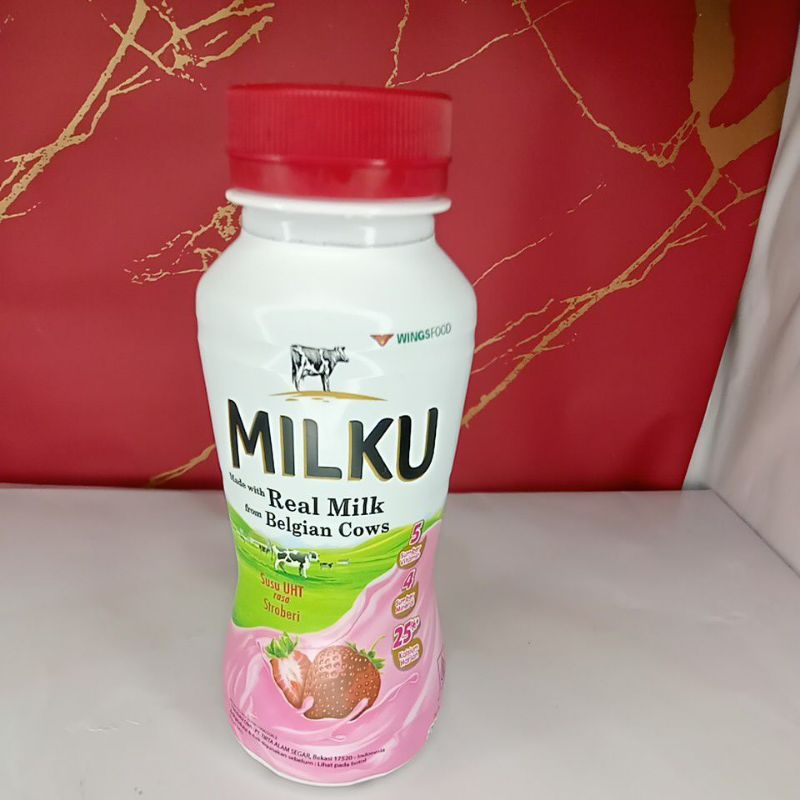 

Wingsfood Milkku Susu UHT Stroberi Real Milk Belgian Cows