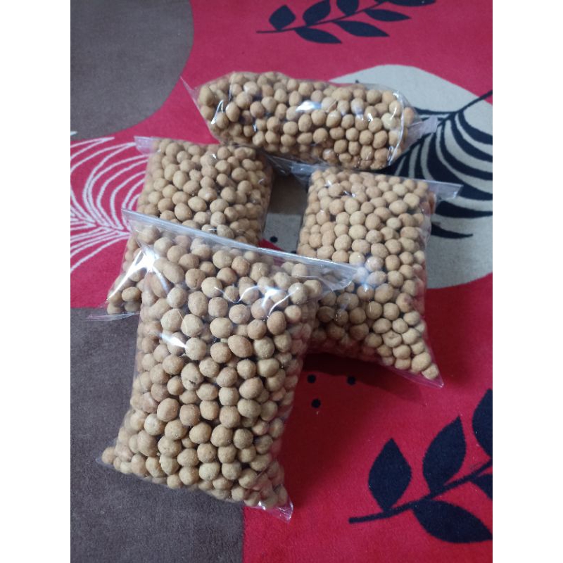 

1kg kacang telur besar super fresh