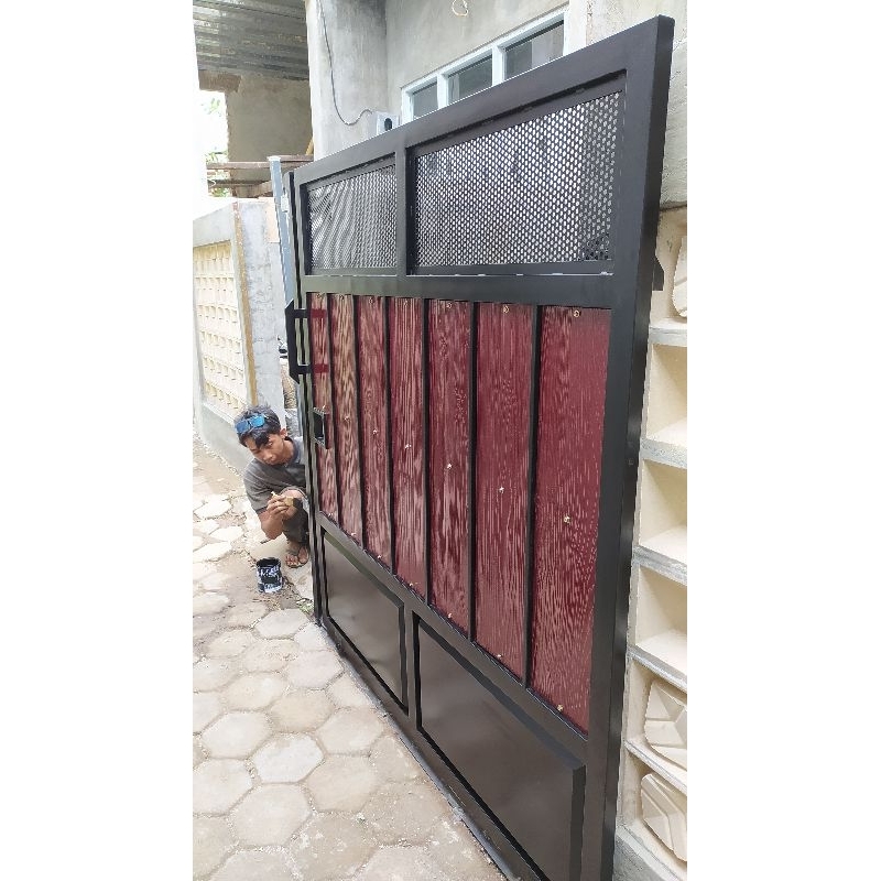 Pintu Pagar Kombinasi Grc Lisplang