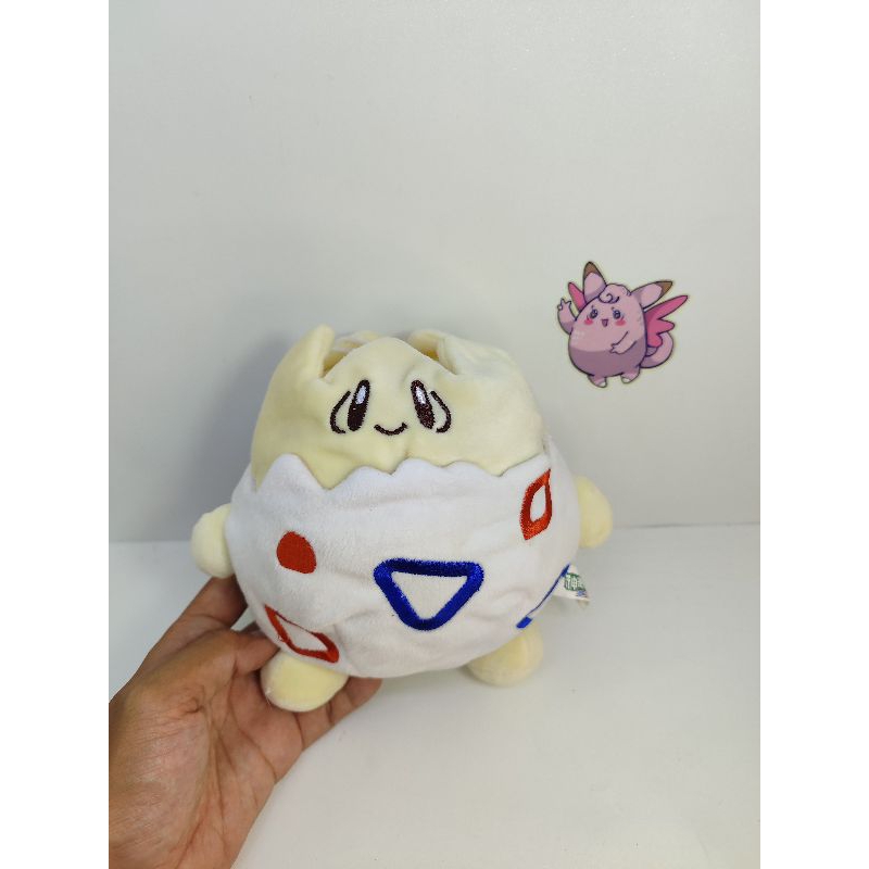 boneka togepi pokemon original brand pudar