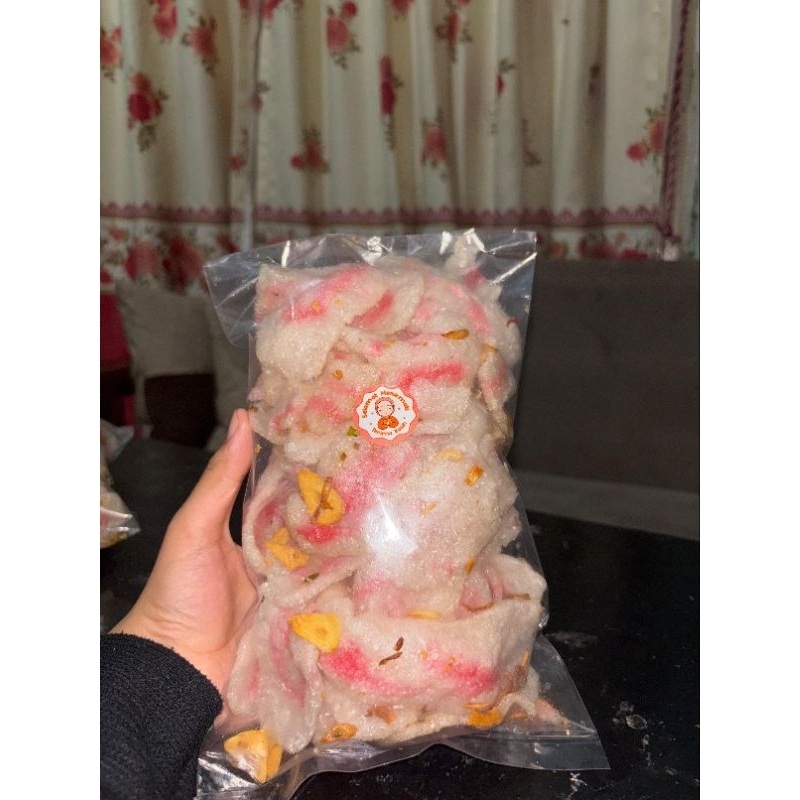 

krupuk usek khas paninggaran