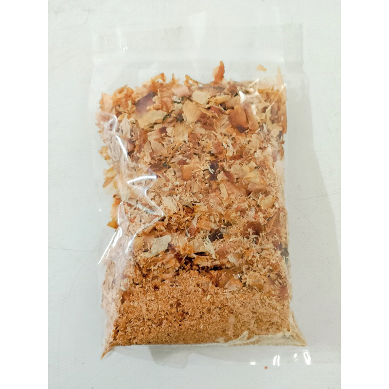 

Katsuobushi Grade A size S (Serpihan)/ Katsuobushi Cakalang 100gr