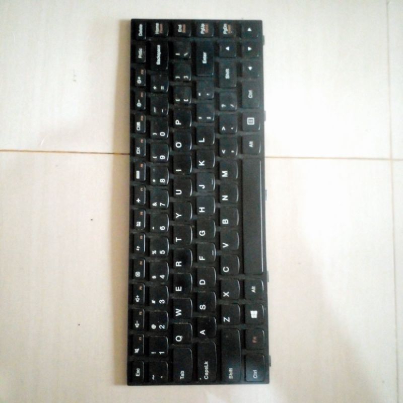 Keyboard bawaan Laptop Lenovo G40-80