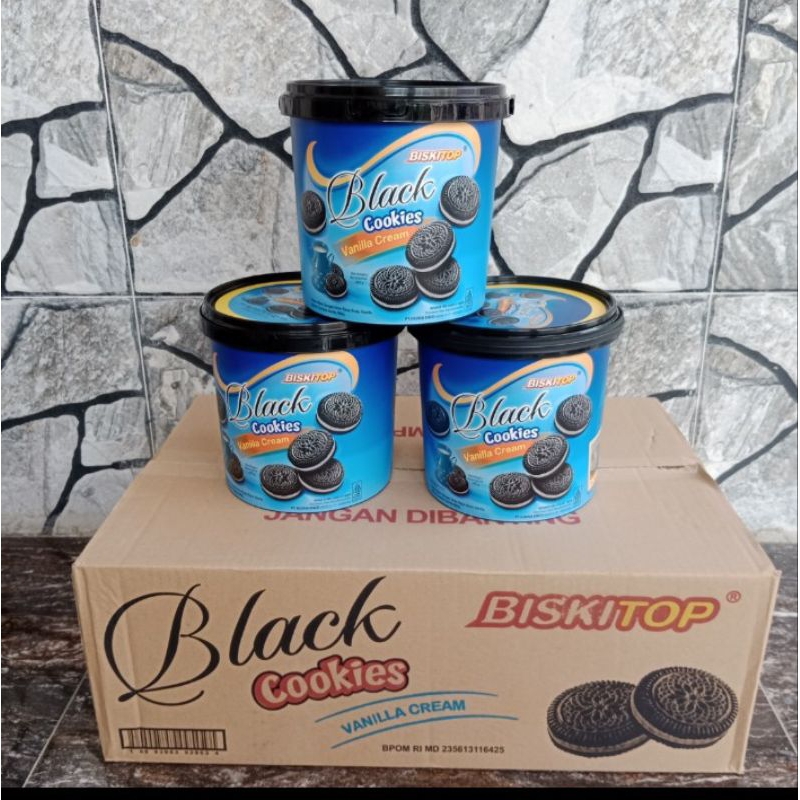 

Biskitop Black Cookies