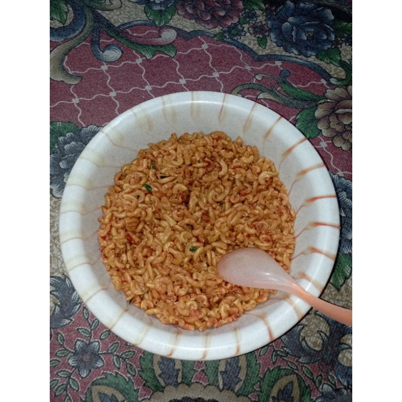 

Makaroni pipa pedas daun jeruk kemasan 1 kg
