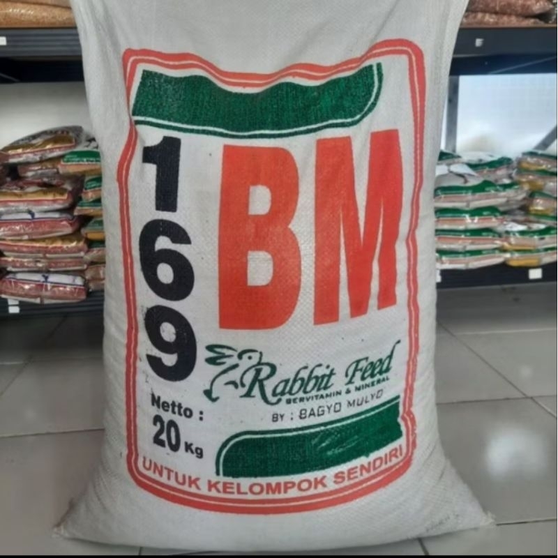 BM 169 MAKANAN KELINCI HARIAN GIZI LENGKAP PAKAN KELINCI RABBIT