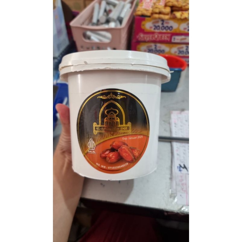 KURMA PREMIUM PAKET 2 EMBER 1KG KURMA EMBER MAKANAN CEMILAN