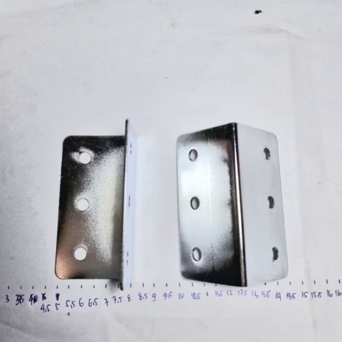 SIKU 6 LUBANG/BRACKET KUNCI L BESI PENAHAN AMBALAN KAYU/BOX SIKU POJOK L HARDCASE BESI SIKU T CORNET