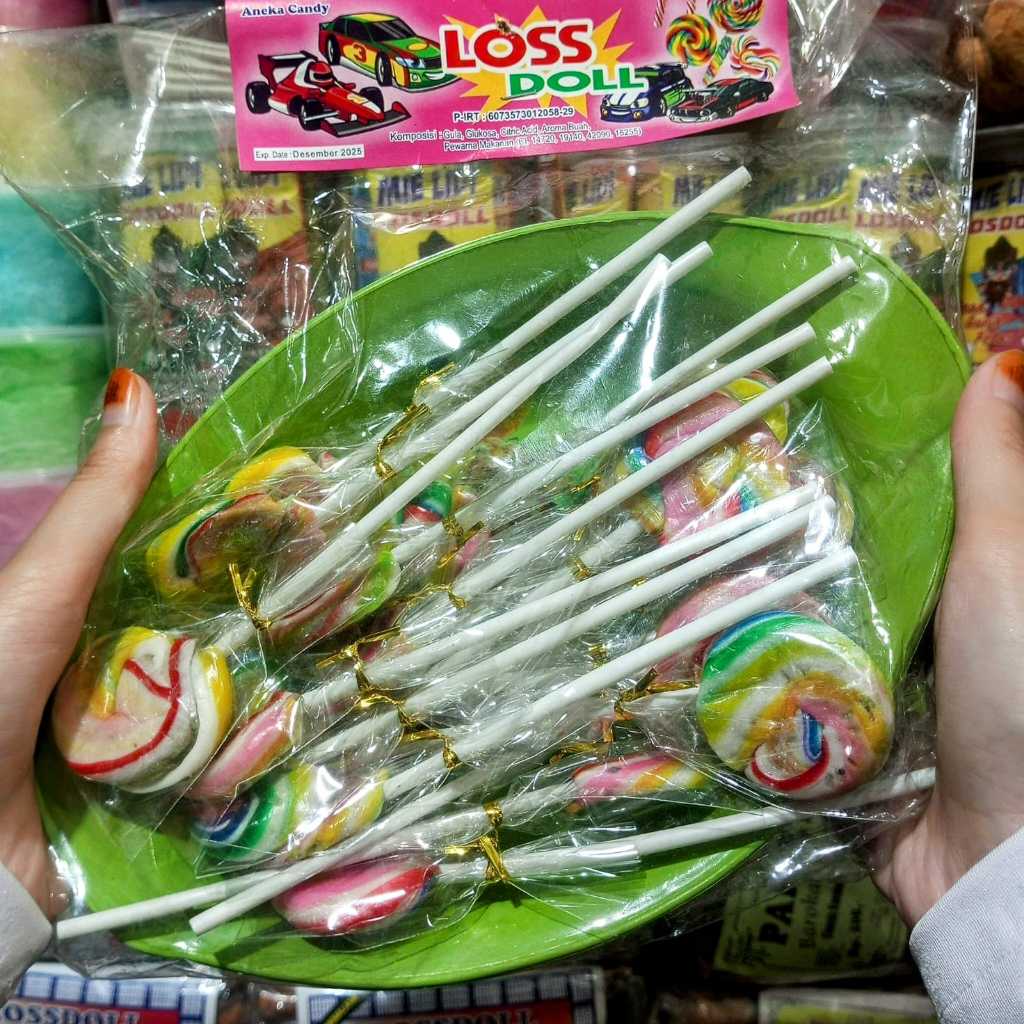 

Permen Loli Isi 20 Pcs + Bonus Piring Cantik