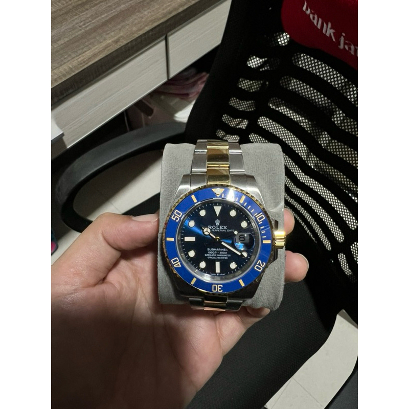 jam tangan submariner rolex gold blue