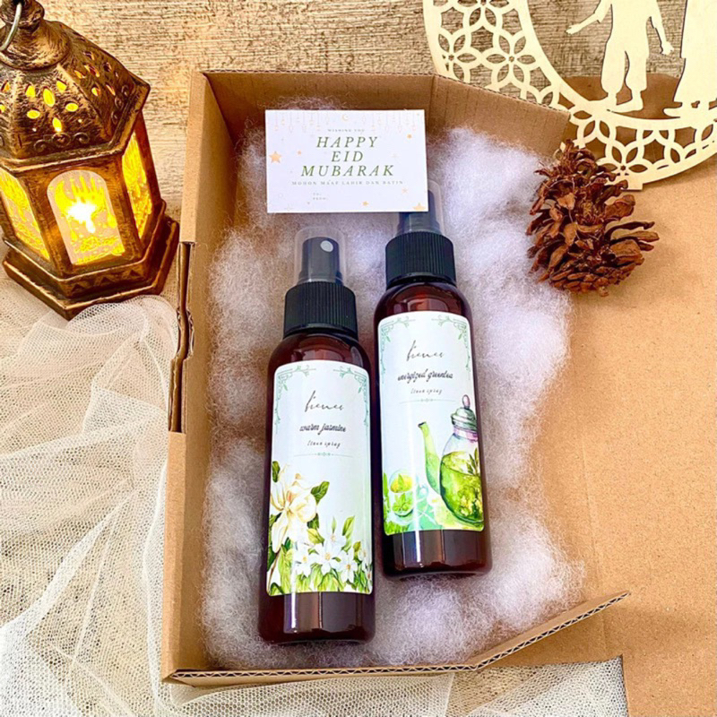 

RAMADHAN - GIFT BOX AROMATHERAPY SPRAY / LINEN SPRAY (BUY ONE GET ONE) / HAMPERS RAMADAN 2025 / HAMPERS RAMADHAN / HADIAH LEBARAN / HAMPERS LEBARAN / HAMPERS CANTIK / HADIAH CANTIK / DISENFECTANT / GIFT SET