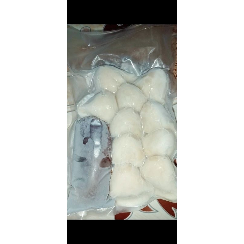 

Pempek selam kecil