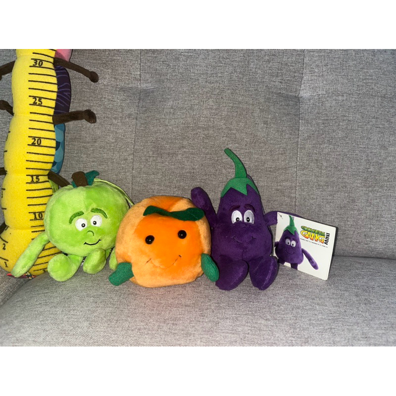 Boneka Buah-buahan dan sayuran