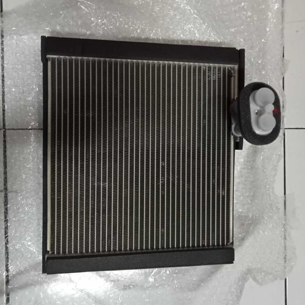 Evaporator AC Mobil Daihatsu Sigra / Toyota Calya - Denso
