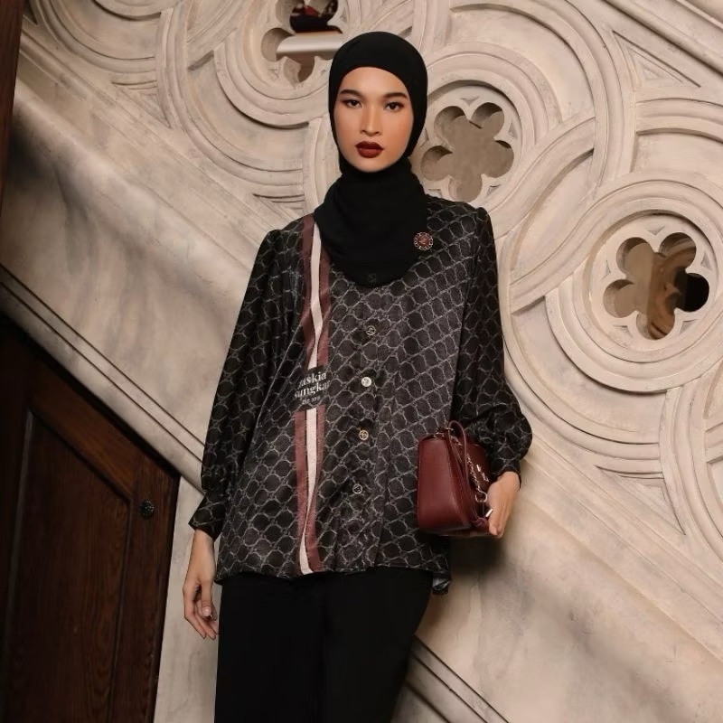 Mono blouse by Zaskia sungkar original