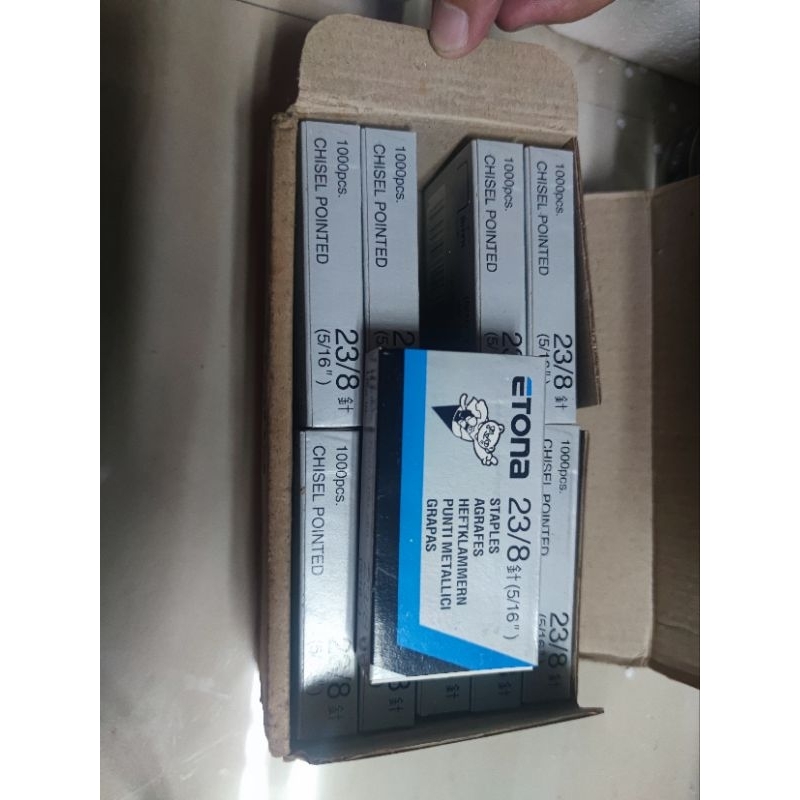

ISI STAPLES ETONA 23/8 (5/16") / 1 KOTAK KECIL