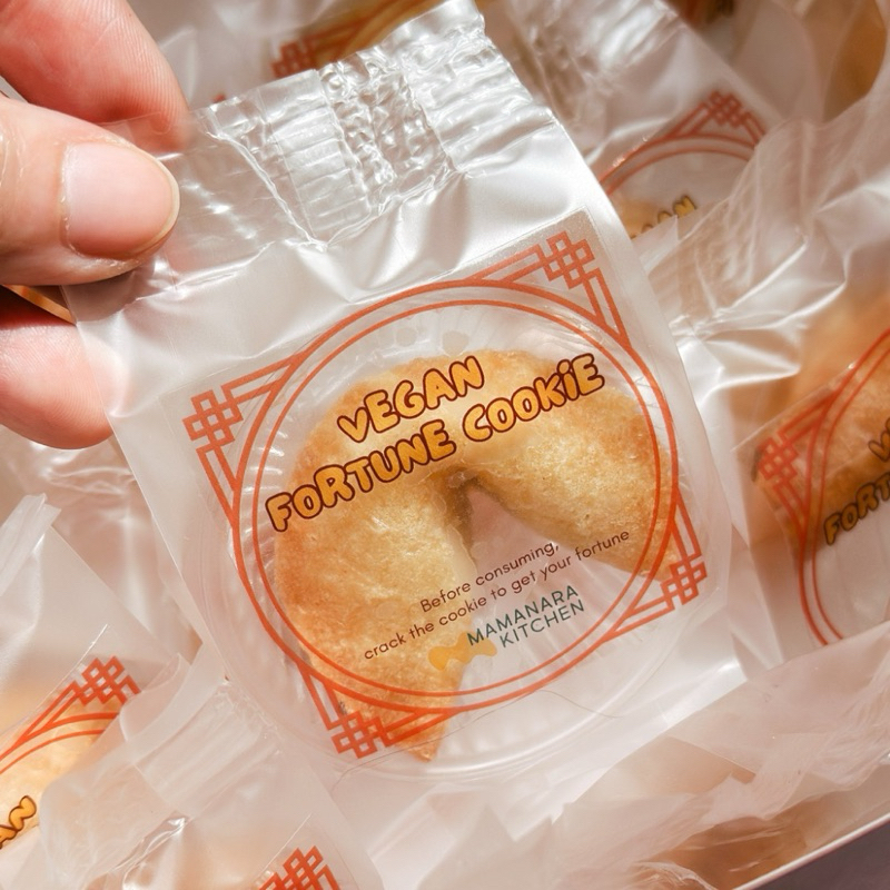 

Vegan Fortune Cookies ( SATUAN ) by Mamanara Kitchen