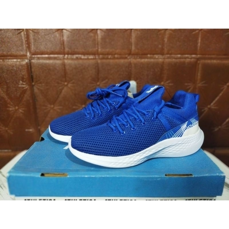 Sepatu sneakers running ATHLETICA Blue white size 36