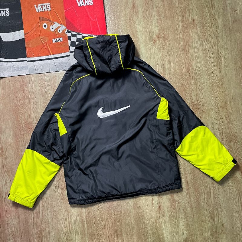 JAKET NIKE OUTDOOR GELEMBUNG SECOND ORIGINAL
