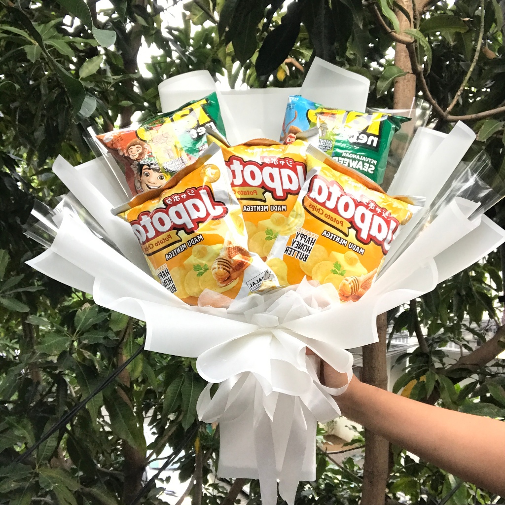 

BUKET BUCKET JAJAN BOUQUET SNACK KADO WISUDA GIFT ULANG TAHUN | JAPOTA TARO BOUQUET
