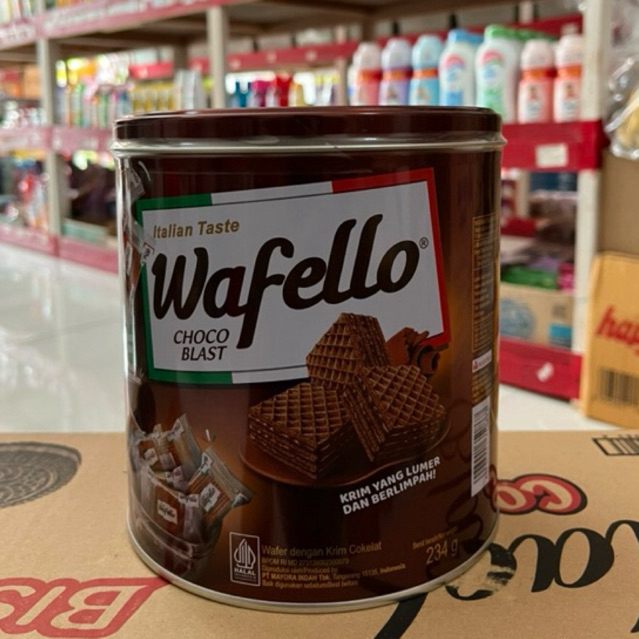 

WAFELLO WAFER KALENG 234gr