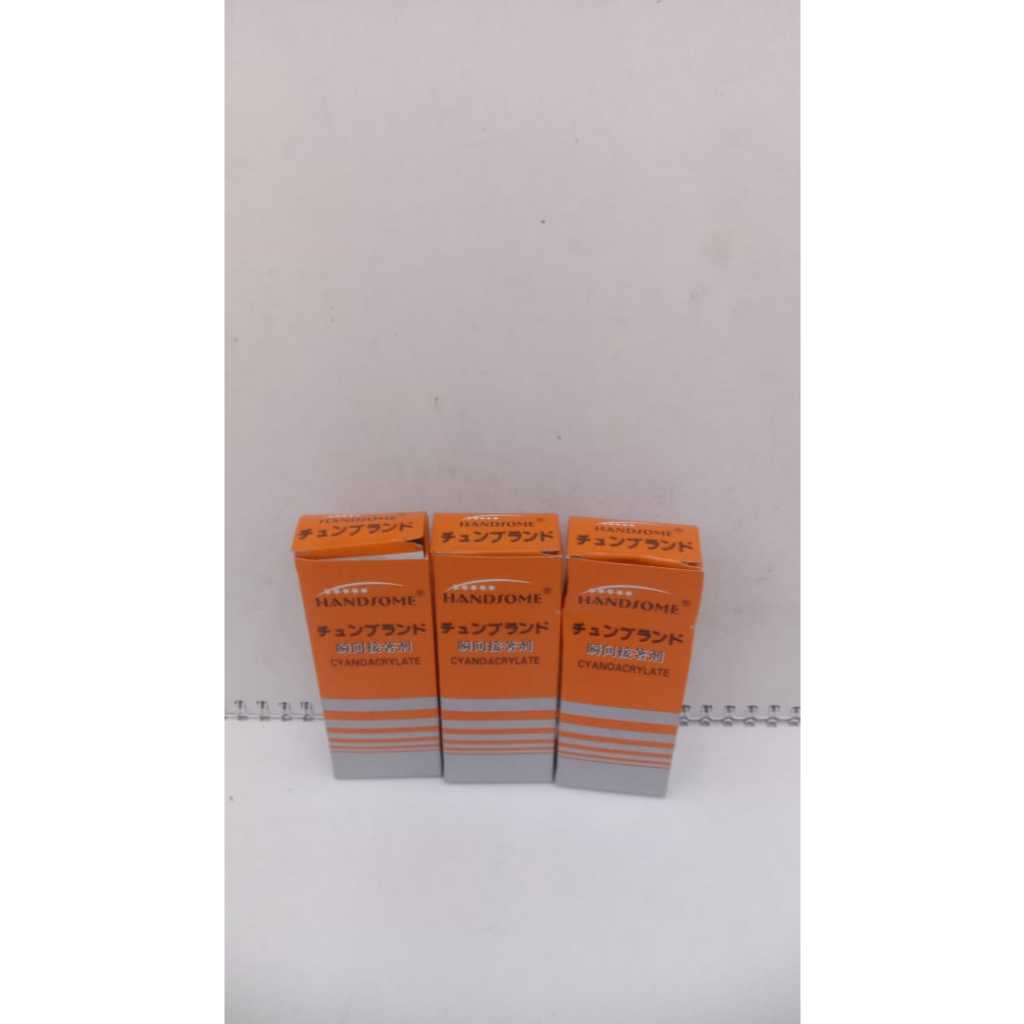 

Lem Korea Handsome atau lem tetes Harga untuk 1pcs