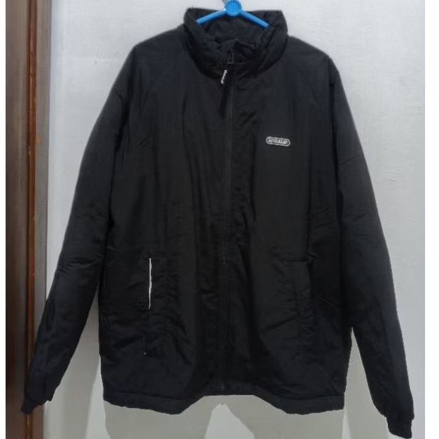 Jaket tebal brand W.Calif byWHOAU size XL