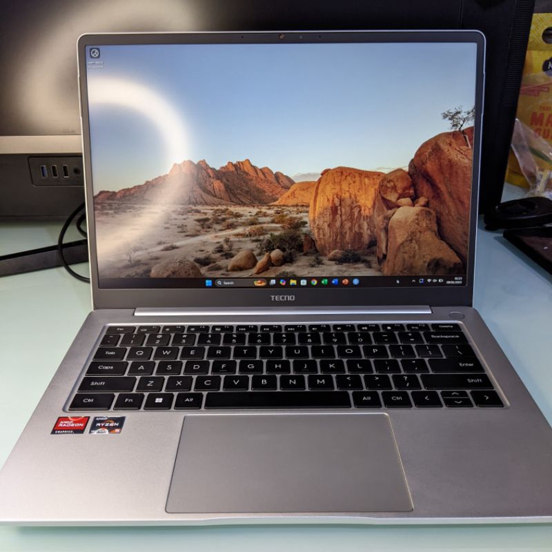 Laptop Tecno Megabook T1 Ryzen 5 5625U 16GB/512GB 14 inch 100% sRGB Alumunium Type-C 65W Garansi Res