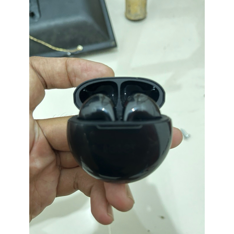 tws robot flybuds t10