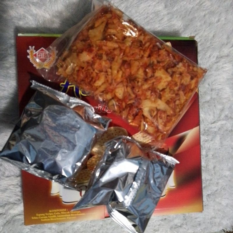 

REQUEST ANEKA CEMILAN/MAKANAN