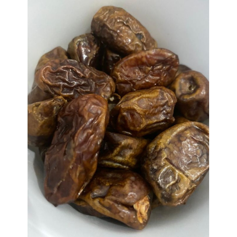 

Kurma ember 500g