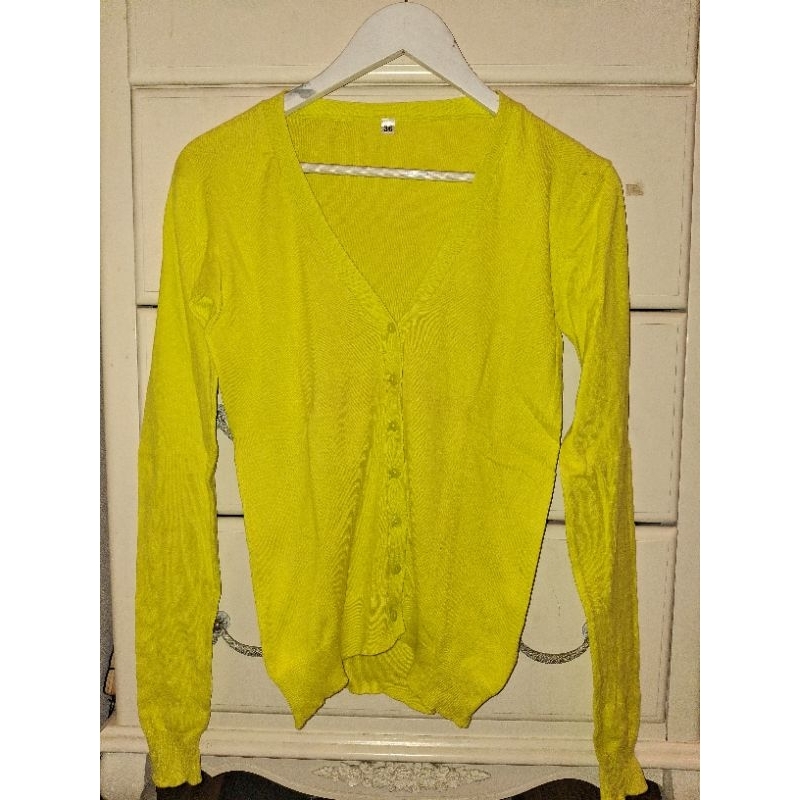 Cardigan Kuning