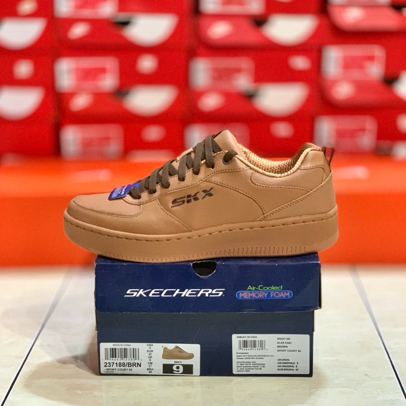 SEPATU PRIA SKECHERS SPORT COURT 92 ORIGINAL (237188/BRN)
