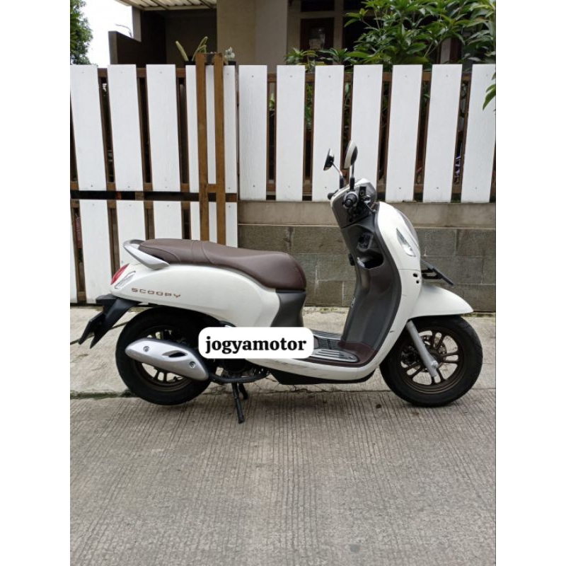 Honda Scoopy Prestige Tahun 2023