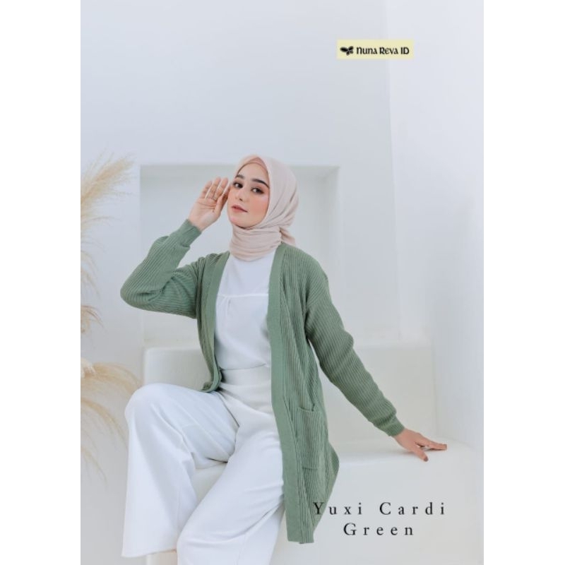 yuxi Cardi green