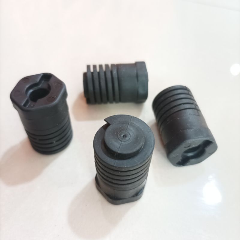 Karet bantalan Kap mesin kijang kapsul LGX LX LSX SGX original