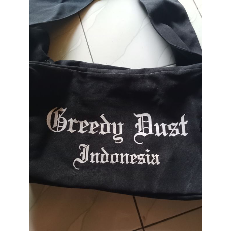 greedy dust indonesia