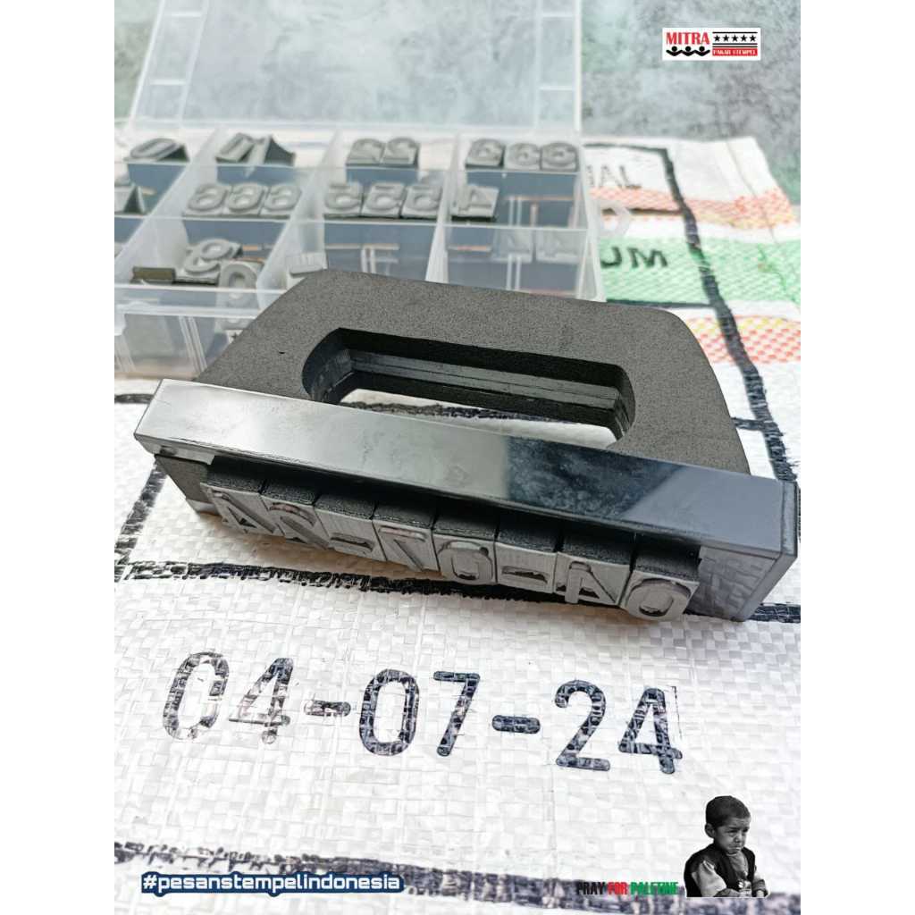 

Jual Stempel Exp Karung Karton Stempel Tanggal Bulan Tahun Stempel Kode Produksi Cap Logo Usaha Tinta Permanen