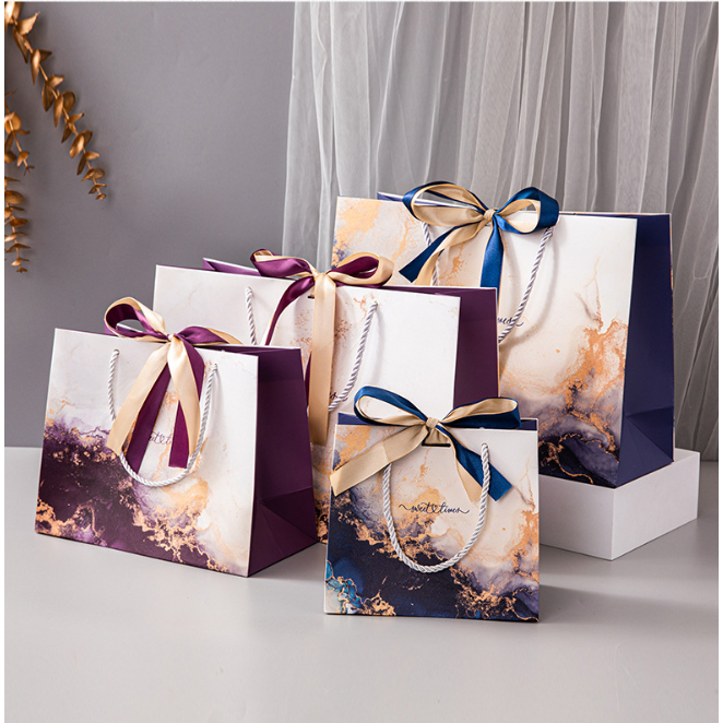 

PAPER BAG MOTIF MARMER MARBLE Premium + PITA GIFT TAS KADO HAMPERS Tas Kertas Shopping / Gift Bag + Pita GOODIE BAG TAS HAMPERS PAPERBAG SOUVENIR